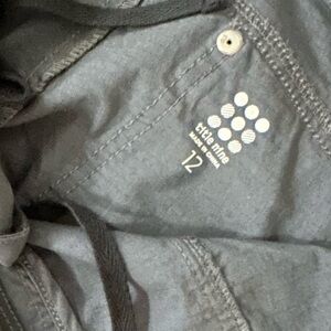 Outdoor adventure shorts size 12 from title nine. New